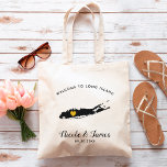 Long Island Wedding Welcome Bag, Black & Gold Tragetasche<br><div class="desc">Hochzeitswochenende Begrüßungsgeschenktasche für Gäste aus der Stadt,  um Ihre Hochzeit zu feiern,  mit dem Bild von Long Island,  mit goldenem Herzen. Fülle die Tasche mit deinen Lieblingsgoodies.</div>