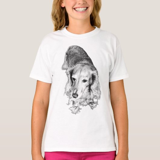 Long Lines, Quiet Strength – Long-Haired Dachshund T-Shirt (Vorderseite)