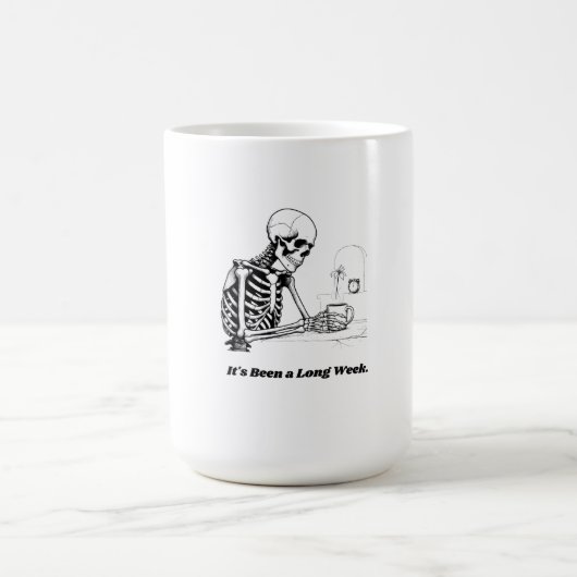 Long Week Skeleton Minimalist coffee mug Kaffeetasse (Mittel)