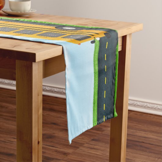 Long Yellow School Bus 16 Foto Graduation Party Kurzer Tischläufer (Beispiel)