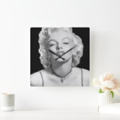 Look Of Love Quadratische Wanduhr (Zuhause)