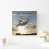 Look Up - eine Hommage an einen lieben Quadratische Wanduhr (Zuhause)