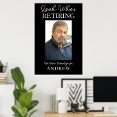 Look Who’s Retiring Funny Gift | Happy Retirement  Poster (Heimbüro)
