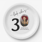 Look Who's 30! Modern Photo 30th Birthday Pappteller (Vorderseite)