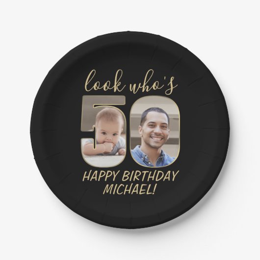 Look Who's 50 Black & Gold 2 Foto Happy Birthday Pappteller (Vorderseite)