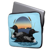 Loon Couple Sunset Blue Laptopschutzhülle (Vorderseite Links)