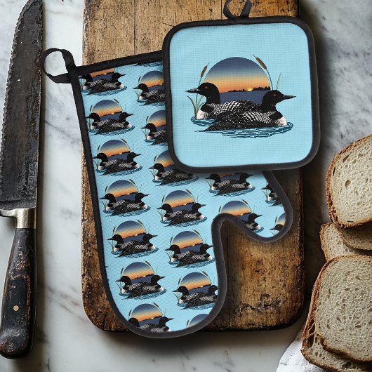 Loon Couple Sunset Blue Ofenhandschuh & Topflappen-Set