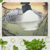 Loon Reflections Geschirrtuch (Gefaltet)