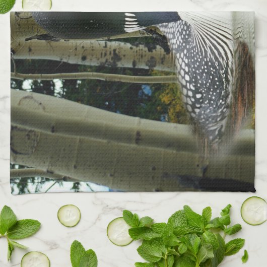 Loon Wilderness Geschirrtuch (Gefaltet)