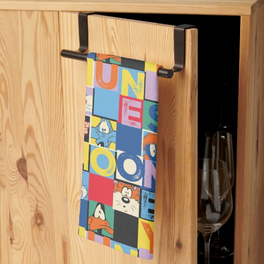 LOONEY TUNES™ Character Schachbrett Blocks Geschirrtuch (Drittel gefaltet)