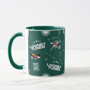 LOONEY TUNES™ Fußball-Spielfeld-Muster Tasse