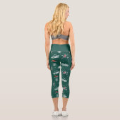 LOONEY TUNES™ Soccer Playbook Pattern Capri Leggings (Rückseite)