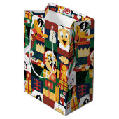 LOONEY TUNES™Urlaubstyp Mittlere Geschenktüte (Rückseite Schrägansicht)