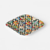 LOONEY TUNES™ Zeichen auf Schwarz/Weiß-Schachbrett Pappteller (Gewinkelt)