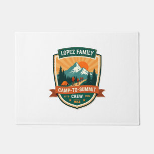 Lopez Family Camp-To-Summit Crew Vintage-Wander-Ca Fußmatte