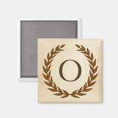 Lorbeerkranz auf Pergament-Monogramm Initiale O Magnet (Vorderseite/Rückseite)
