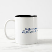 Lord Krishna Tasse: Sip in göttlicher Serenität Zweifarbige Tasse (Links)