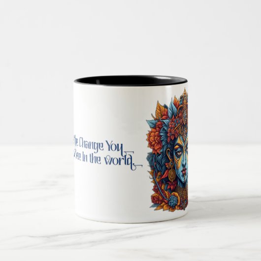 Lord Krishna Tasse: Sip in göttlicher Serenität Zweifarbige Tasse (Mittel)