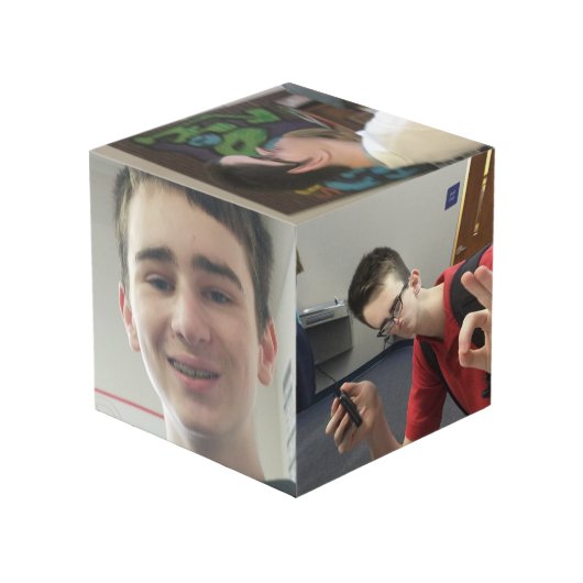 Lorne Würfel (Rückseite Schrägansicht)