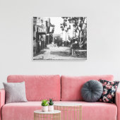 Los Angeles, CA View of Olvera Street Leinwanddruck (Insitu (Wohnzimmer))