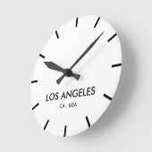 Los Angeles California Zeitzone minimalistisch Runde Wanduhr (Winkel)