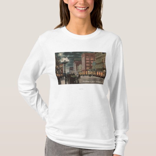 Los Angeles, CAStreet Ansicht von Broadway an T-Shirt (Vorderseite)