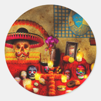 Los dios muertos - Erinnernde Runder Aufkleber