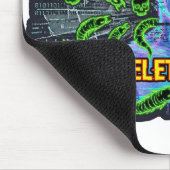 Lösche Seele – Cyberpunk-Glitch-Horror Mousepad (Ecke)
