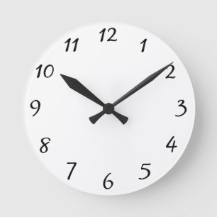 Löschen Sie Hundepfotenabdruck Lebendige Farben Be Runde Wanduhr