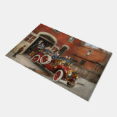 Löschfahrzeug - das Fliegengeschwader 1911 Fußmatte (Schrägansicht)