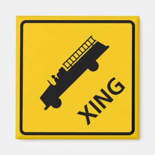 Löschfahrzeug-Überfahrt-Landstraßen-Zeichen Magnet