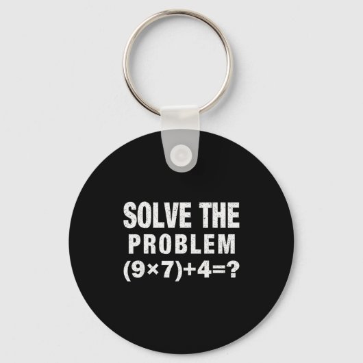 Löse das Problem (9×7)+4=_ Lustiger Mathelehrer  Schlüsselanhänger (Vorderseite)