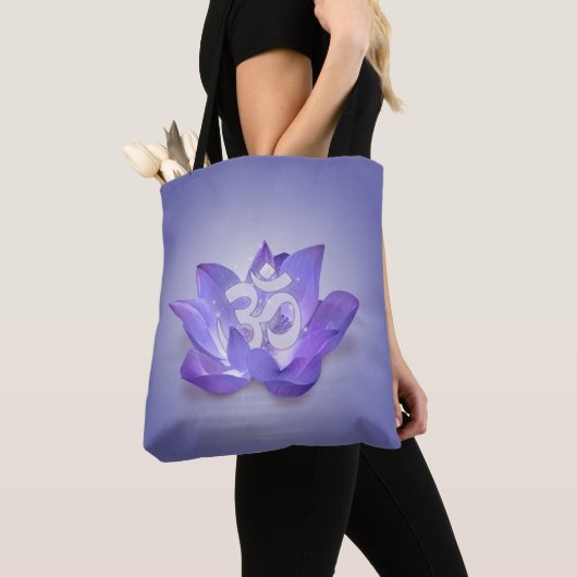 Lotus and OM symbol Tasche (Von Nahem)