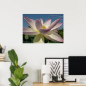 Lotus Blume und Blue Sky I Poster (Heimbüro)