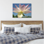 Lotus Blume und Blue Sky II Leinwanddruck (Insitu (Schlafzimmer))