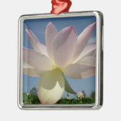 Lotus Blume und Blue Sky II Ornament Aus Metall (Links)