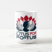 Lotus for POTUS Kamala Harris 2024 Kaffeetasse (Mittel)