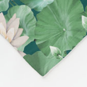 Lotus Lagoon Muster - Der weiße Lotus Fleecedecke (Ecke)