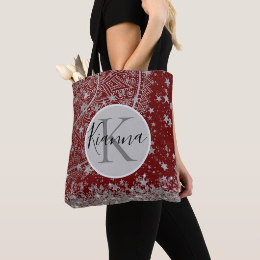 Lotus Mandala mit Silver Stars on Red Personalize Tasche (Von Nahem)