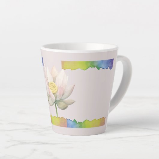 "Lotus Pastel Latte Tasse - Serene und Elegant Des (Rechte Ecke)