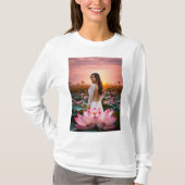 Lotus Radiance: Ein blühendes Ballett aus Rosa und T-Shirt (Vorderseite)