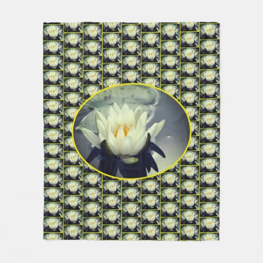 Lotus Water Lily Blume Muster Fleecedecke (Vorderseite)
