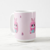 "Lou Lou" Eine kuschelige, rosa Kreatur. Kaffeetasse (Vorderseite Links)
