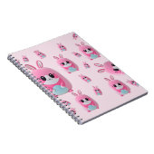 "Lou Lou" Eine kuschelige, rosa Kreatur Notizblock (Rechte Seite)