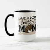 Loud and Proud Football Mama Tasse (Links)