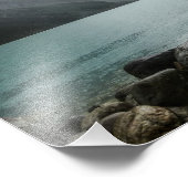 Louise-See im Regen Fotodruck (Ecke)