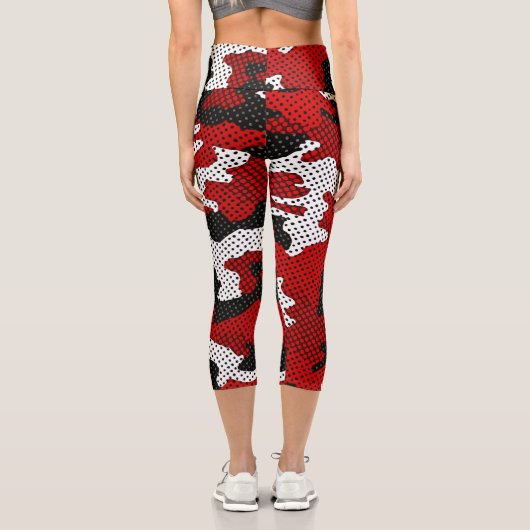 Louisville Red Black Bold Camo Printed Capri Leggings (Rückseite)