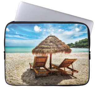 Lounge Chairs Beach throw Pillow Laptopschutzhülle