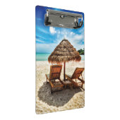 Lounge Chairs Beach throw Pillow Mini Klemmbrett (Schrägansicht)