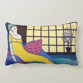 Lounging auf ihren Kissen